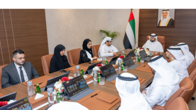 ولي عهد الفجيرة يلتقي فريق "مجلس محمد بن حمد الشرقي" ويطلع على تقرير عمله