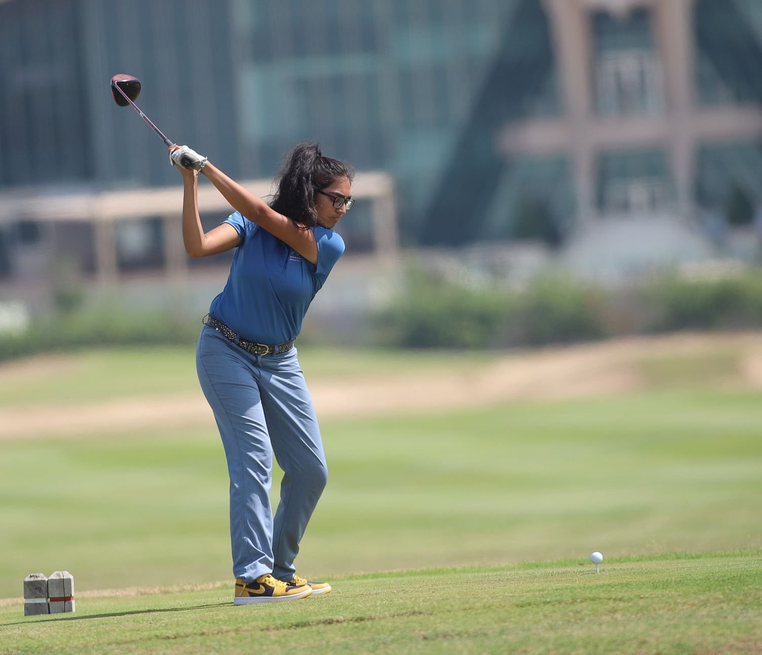 50 لاعباً ولاعبة يشاركون في بطولة "وسام الاستحقاق" للجولف