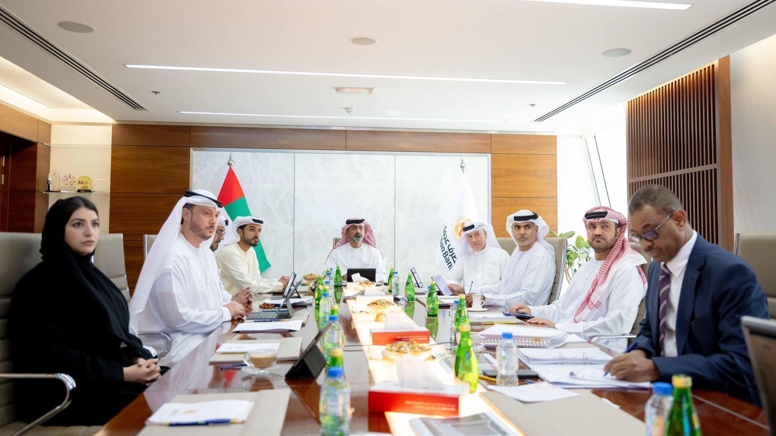 عمار بن حميد يترأس اجتماع مجلس إدارة مصرف عجمان