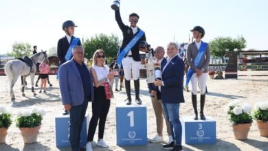 الفارس عمر المرزوقي يحرز لقب الجائزة الكبرى لقفز الحواجز في بطولة "مونتي فالكو" بإيطاليا