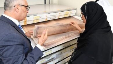 الأرشيف والمكتبة الوطنية يتسلم من "الطاقة والبنية التحتية" 35 ألف وثيقة تاريخية