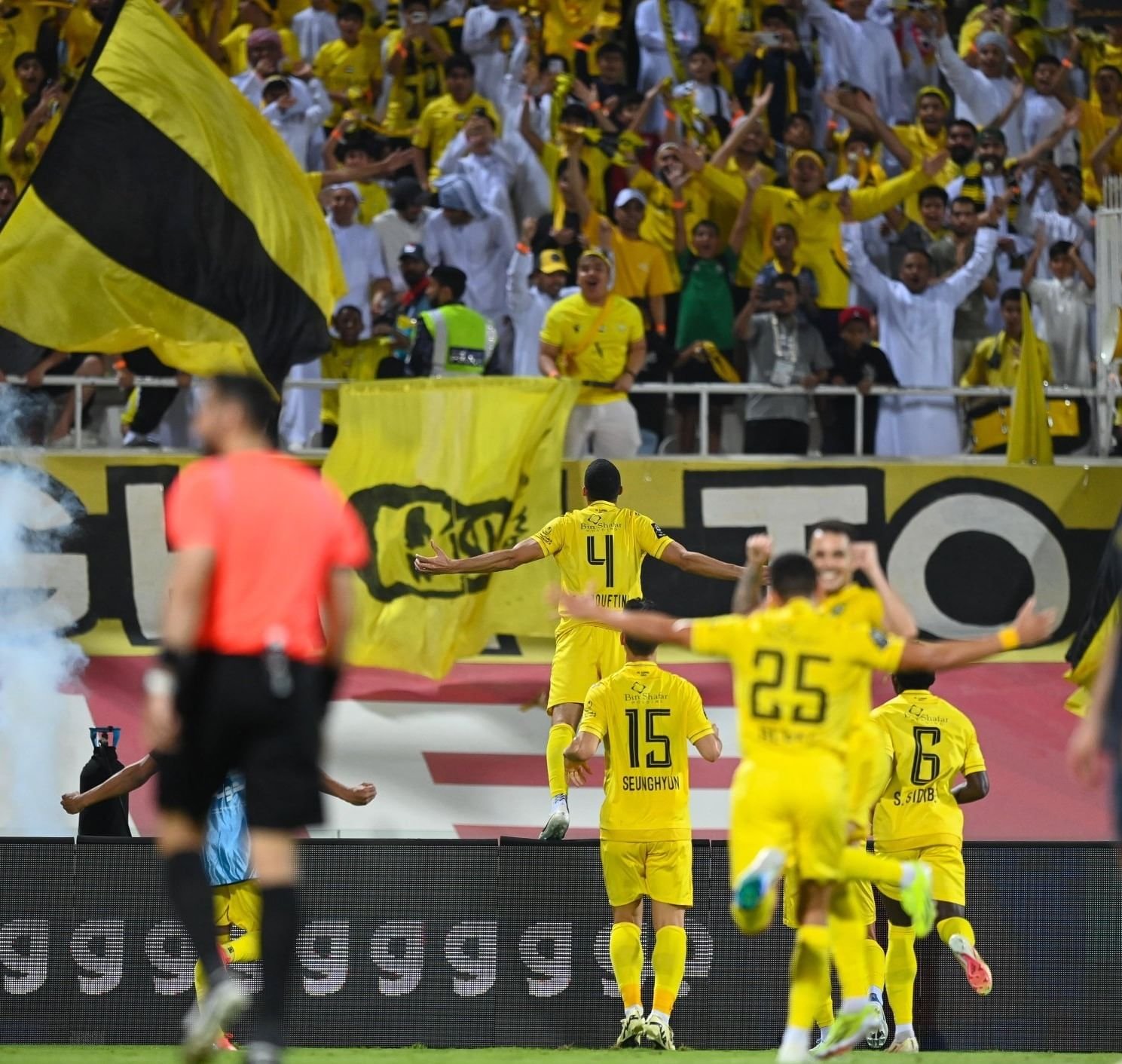 الوصل يفوز على كلباء ويتأهل إلى نهائي كأس رئيس الدولة