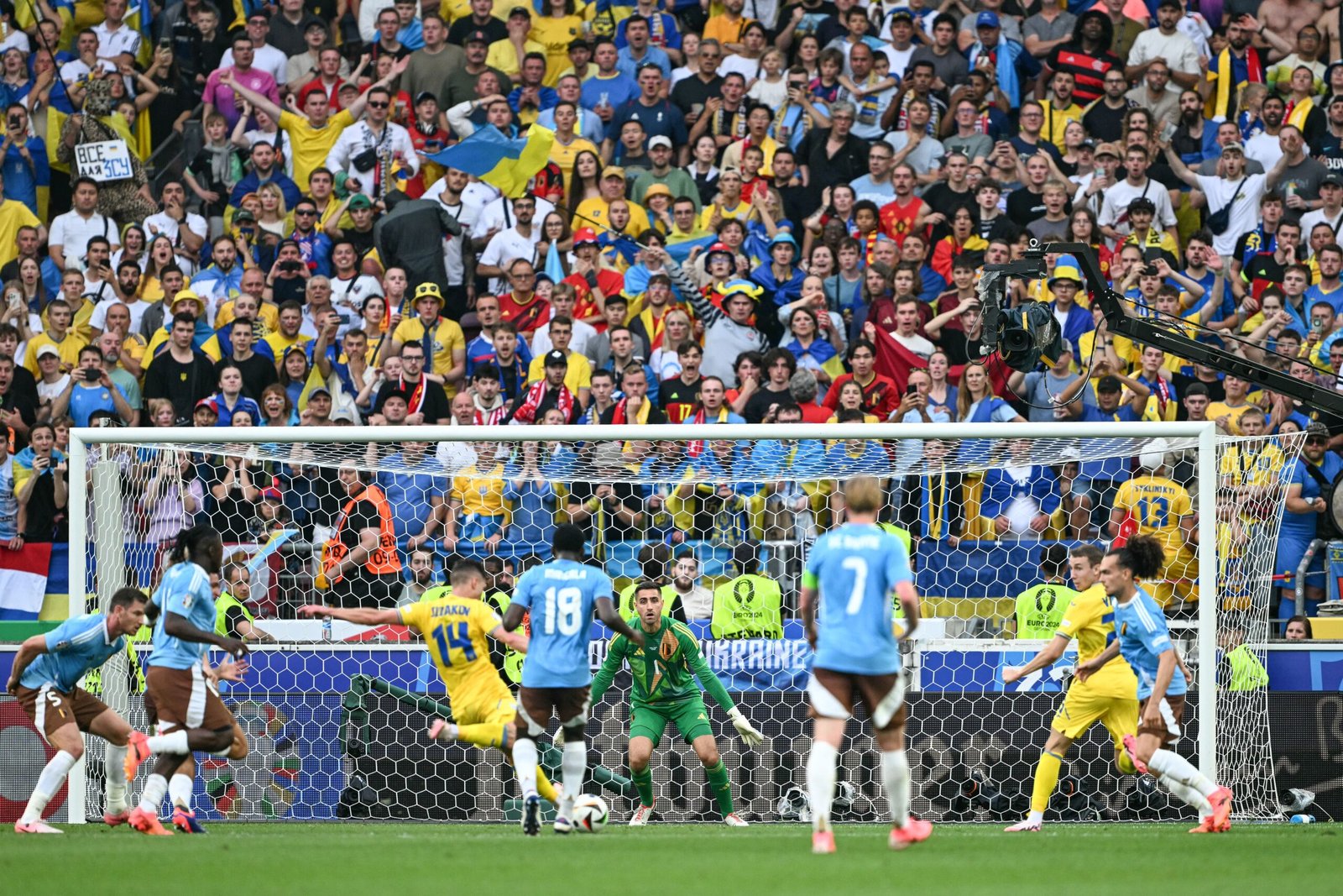 تأهل منتخبات رومانيا وبلجيكا وسلوفاكيا إلى ثمن نهائي "يورو 2024"