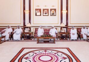 حاكم الفجيرة يطلع على الخطط المستقبلية لوزارة الموارد البشرية والتوطين