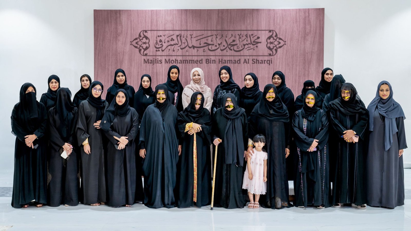 "مجلس محمد بن حمد الشرقي" ينظم جلسة توعية نسائية في اوحلة بالفجيرة