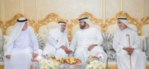 محمد الشرقي يزور عددًا من كبار المواطنين في منازلهم بمختلف مناطق الإمارة