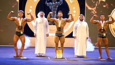 تتتويج الفائزين في بطوله تحدي دبا لبناء الأجسام