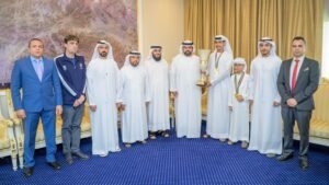 محمد الشرقي يستقبل رئيس مجلس إدارة نادي الفجيرة للشطرنج والثقافة ويطلع على مشاريعه