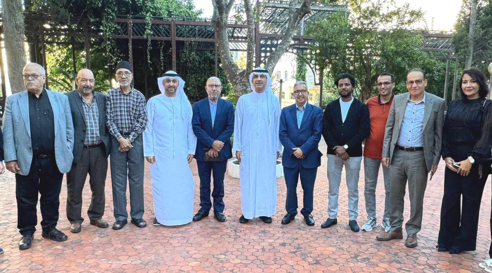 ثقافة الشارقة تختتم فعاليات مهرجان الشعراء المغاربة بتطوان