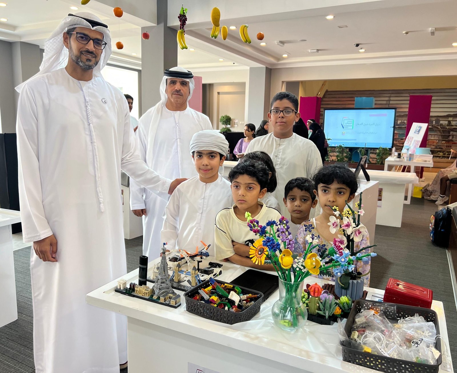 "سوق المبدعين الصغار " يبرز مواهب منتسبي المخيم الصيفي في أم القيوين