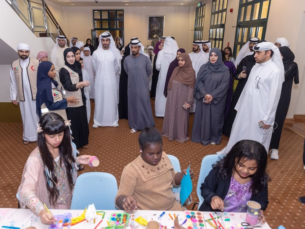 عبد العزيز بن حميد يزور فعاليات البرنامج الصيفي لحكومة عجمان