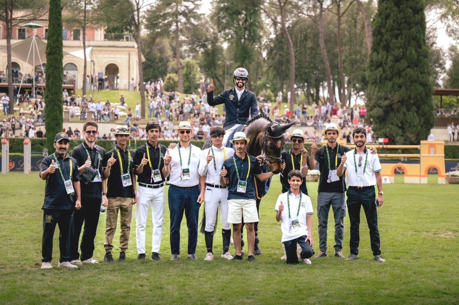 "قفز الحواجز" يشارك في بطولة "شارد الدولية" ببريطانيا