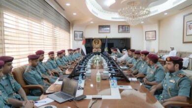 شرطة عجمان تناقش توظيف الذكاء الاصطناعي لتعزيز جودة العمل