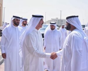 حاكم أم القيوين يتقبل تعازى ولى عهد الفجيرة فى وفاة الشيخ عبدالله بن أحمد المعلا