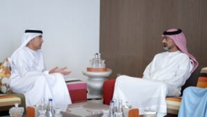 عمار بن حميد يستقبل خالد بالعمى ويطلع على خطط وإستراتيجيات المصرف المركزي