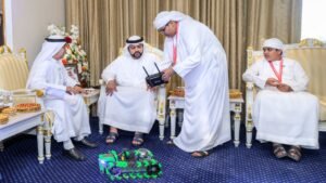 محمد الشرقي يستقبل فريق نادي الفجيرة العلمي الفائز بعدد من الميداليات في يوم المخترعين بأندونيسيا