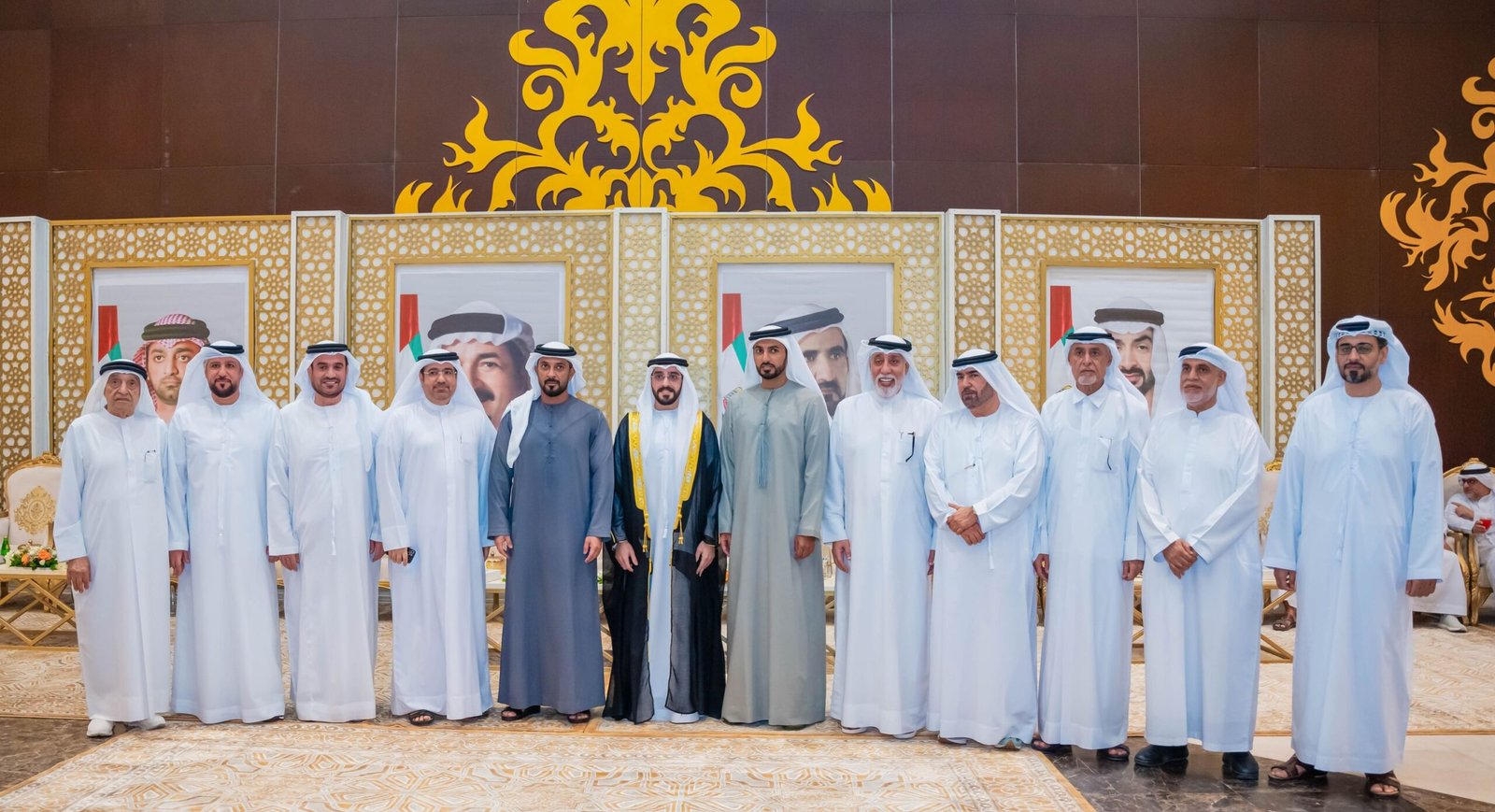 عبد العزيز وراشد بن حميد يحضران أفراح الجسمي والحمادي 1 عبد العزيز وراشد بن حميد يحضران أفراح الجسمي والحمادي