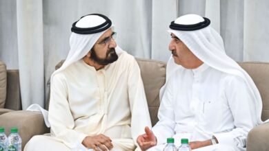 محمد بن راشد يعزي سعود المعلا في وفاة عبدالله بن أحمد المعلا