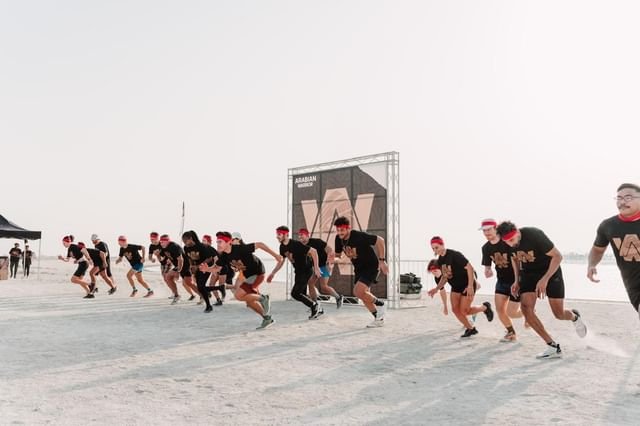 شراكهً بين رأس الخيمه العقاريه وآربيانً ووريور لإطلاق سباقات عقبات أولمبيه في رأس الخيمه