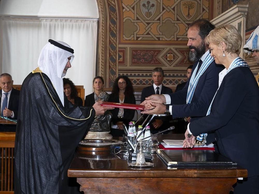 سفير الإمارات يقدم أوراق اعتماده إلى حاكمي جمهورية سان مارينو