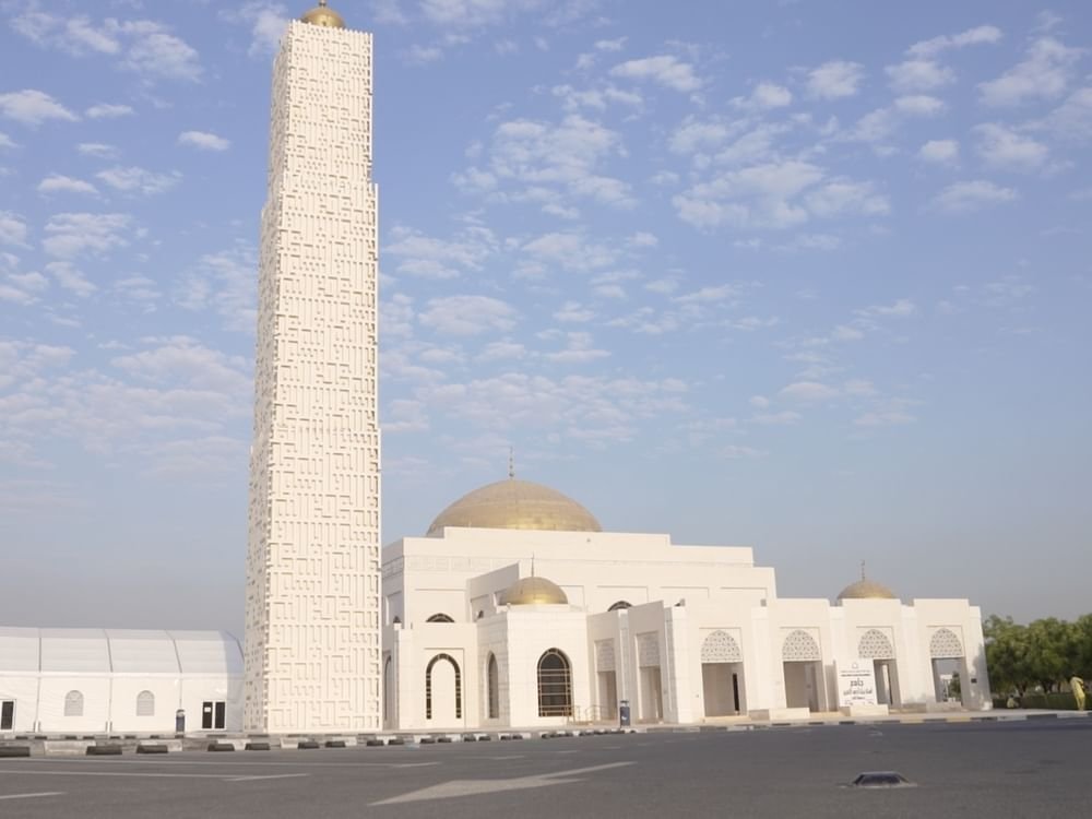 برعاية عمار النعيمي .. برنامج رمضان عجمان يطلق مبادرة المسجد العامر