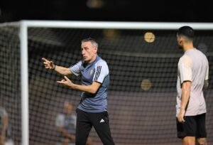 الأبيض يستعد لمواجهة كوريا الشمالية وطاقم أردني يُدير اللقاء