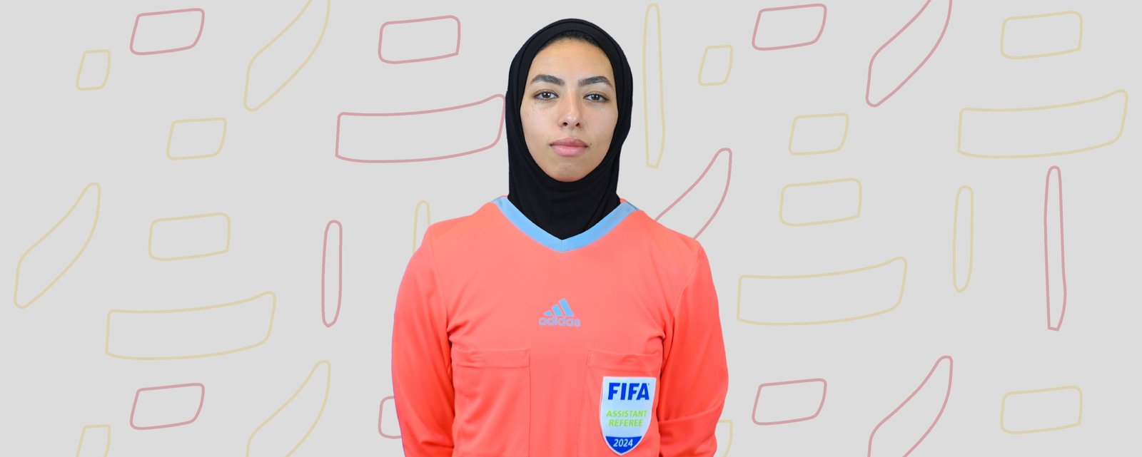 أمل جمال تٌشارك في إدارة مباراة إنجلترا والمكسيك في مونديال الناشئات