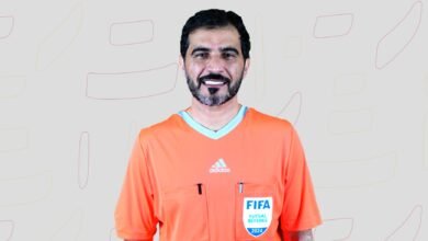الحوسني يُشارك في إدارة مباراة الأرجنتين وفرنسا في مونديال الصالات
