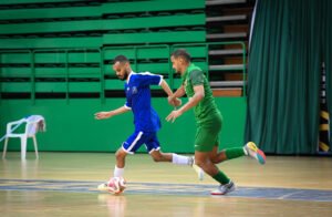 انطلاقة قوية لدوري الصالات