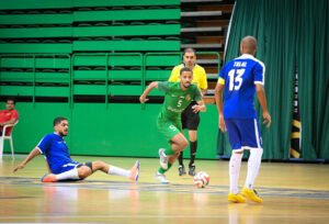 انطلاقة قوية لدوري الصالات