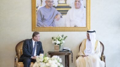 سعود بن صقر يستقبل سفير كازاخستان