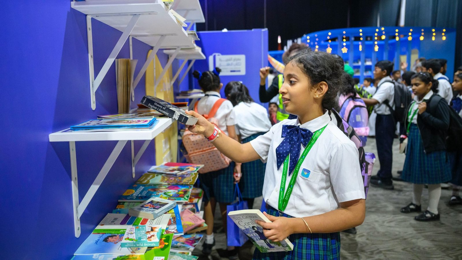 ورش تعليمية وجلسات حوارية تثري معرض “الفجيرة لكتاب الطفل”