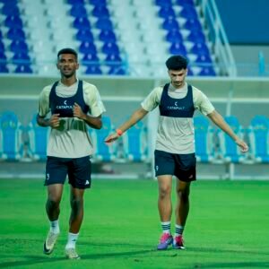 الأبيض الأولمبي يؤدي حصته التدريبية الأولى في الفجيرة