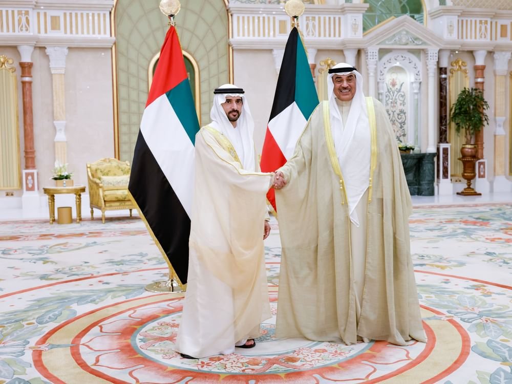 حمدان بن محمد يبحث مع ولي عهد الكويت آفاق النهوض بالشراكة الاستراتيجية بين البلدين
