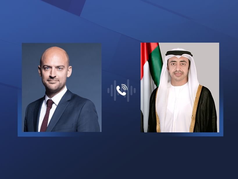 عبدالله بن زايد ووزير الخارجية الفرنسي يبحثان هاتفيا العلاقات الإستراتيجية بين البلدين والتطورات بالمنطقة