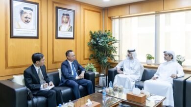 غرفة عجمان تبحث مع وفد اقتصادي فيتنامي فرص تنمية التجارة والاستثمار