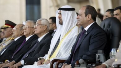 رئيس الدولة والرئيس المصري يشهدان حفل تخريج دفعة جديدة من الأكاديمية والكليات العسكرية المصرية