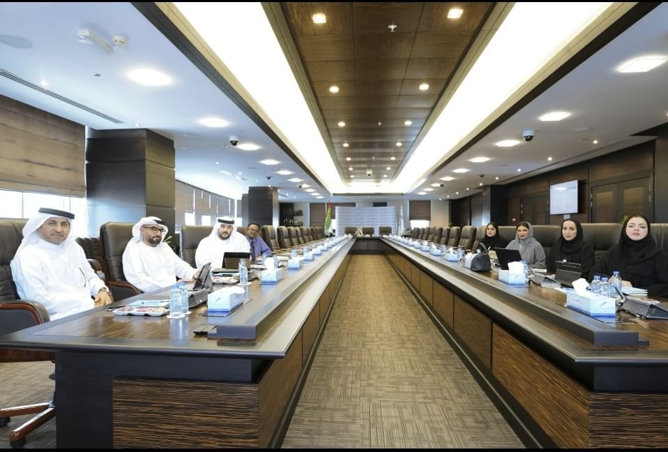 غرفة الفجيرة تطلع على مهام الصندوق الوطني للمسؤولية المجتمعية