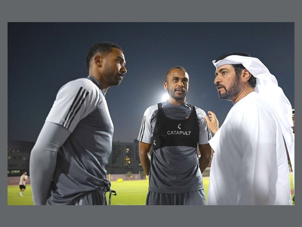 حمدان بن مبارك يشهد تدريبات المنتخب الوطني في أبوظبي