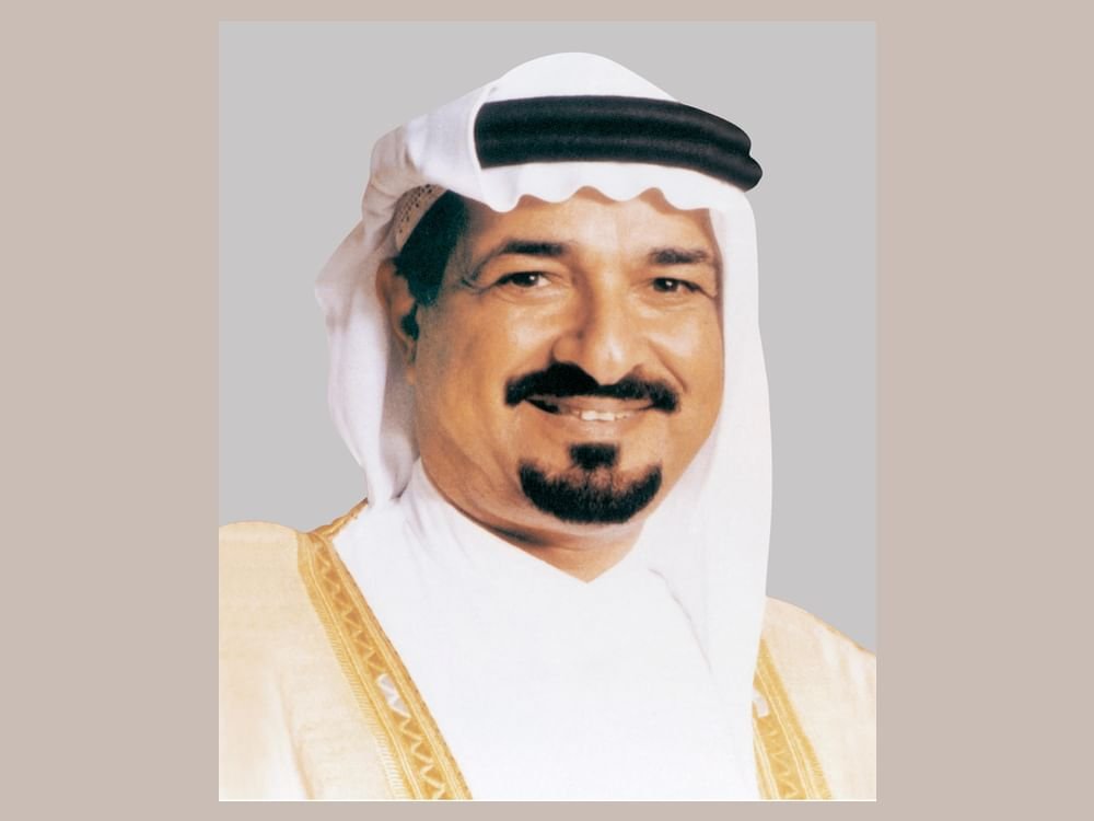 حاكم عجمان يعزي ملك البحرين في وفاة الشيخ حمود بن عبدالله 1 حاكم عجمان يعزي ملك البحرين في وفاة الشيخ حمود بن عبدالله