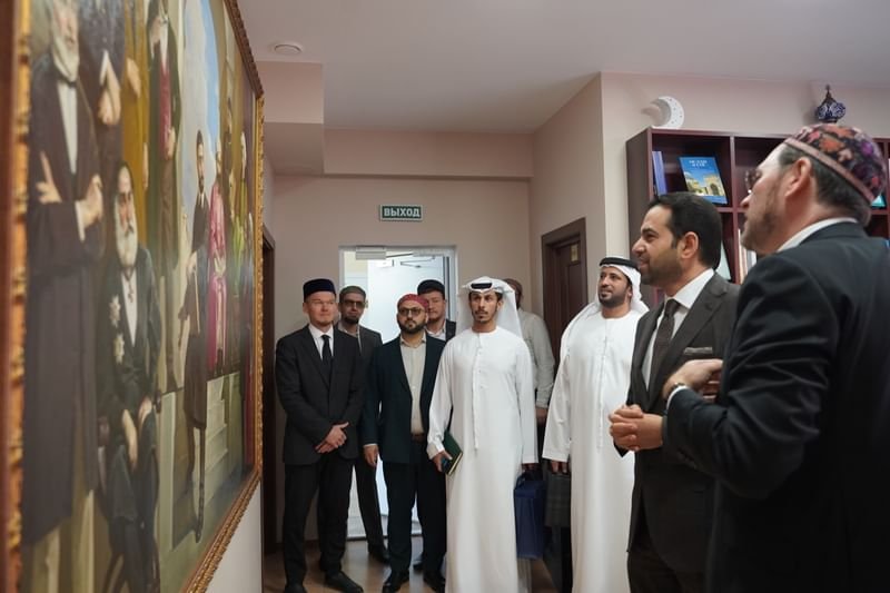 "حكماء المسلمين" و"موسكو الإسلامي" يبحثان التعاون في البحوث والدراسات الإستراتيجية