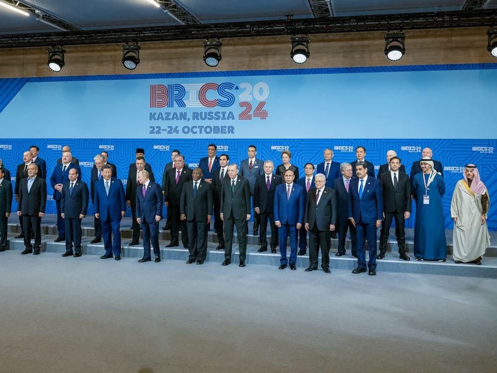 عبدالله بن زايد يحضر قمة "بريكس بلس" في قازان