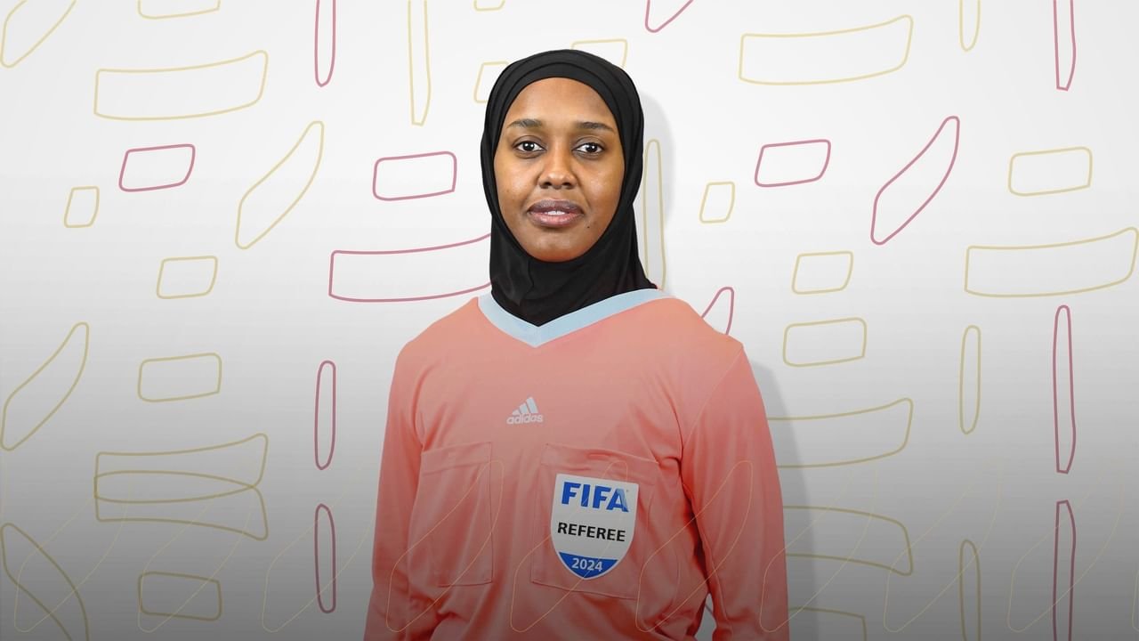 خلود الزعابي تُدير مباراة ملبورن سيتي وكايا أيلويلو في "أبطال آسيا"