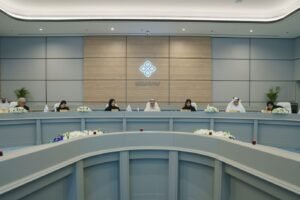 سلطان القاسمي يترأس اجتماع مجلس أمناء أكاديمية الشارقة للتعليم