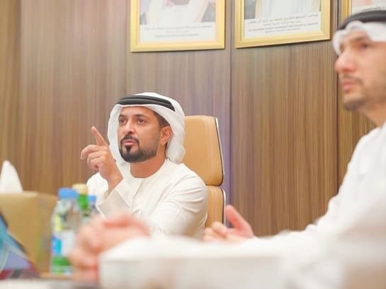 عبدالعزيز النعيمي يؤكد أهمية تجديد وتطوير أساليب العمل 1 عبدالعزيز النعيمي يؤكد أهمية تجديد وتطوير أساليب العمل