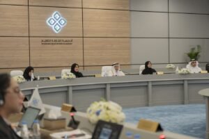 سلطان القاسمي يترأس اجتماع مجلس أمناء أكاديمية الشارقة للتعليم