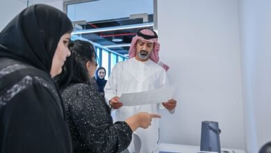 عمار بن حميد يفتتح مركز التعلم الشامل للطلبة من أصحاب الهمم