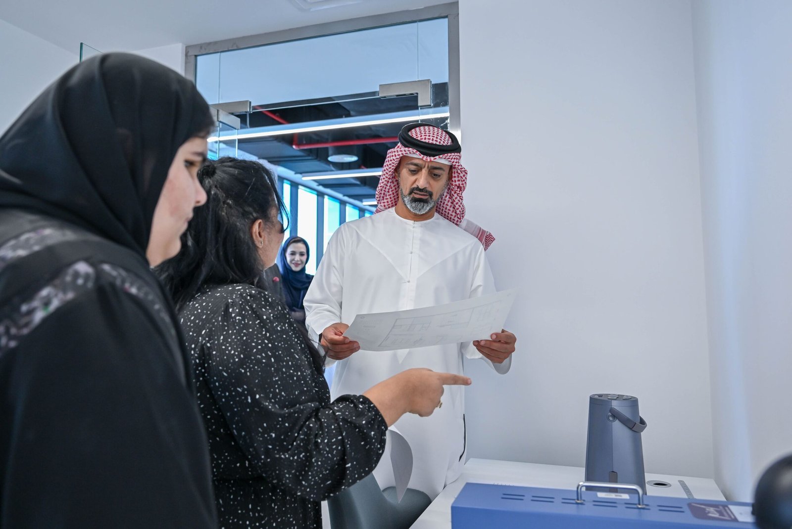 عمار بن حميد يفتتح مركز التعلم الشامل للطلبة من أصحاب الهمم 1 عمار بن حميد يفتتح مركز التعلم الشامل للطلبة من أصحاب الهمم