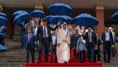 حاكم رأس الخيمة يلتقي كبار مسؤولي وطلبة جامعة "سان يات سين" في الصين