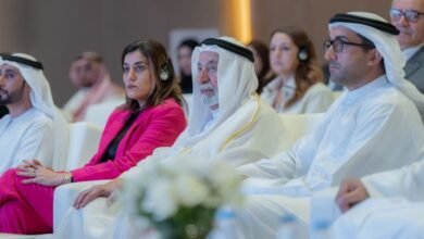 حاكم الشارقة يكرم الفائزين بجائزتي "إيكروم"و"التراث الثقافي العربية لليافعين"